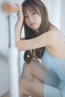 年轻漂亮的护士3李采潭